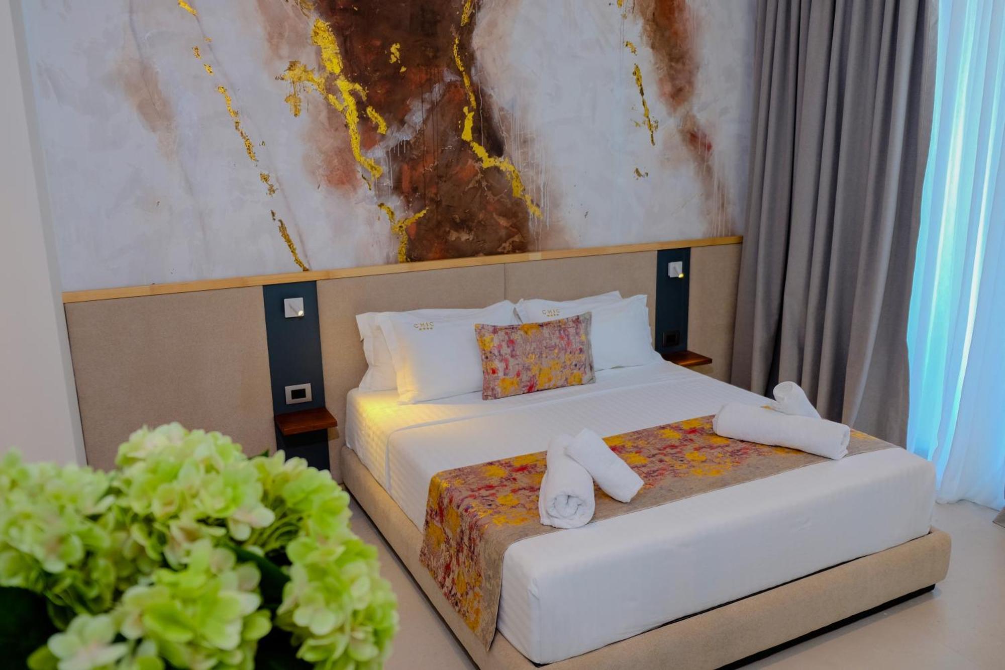 Chic Boutique Hotel Влёра Экстерьер фото